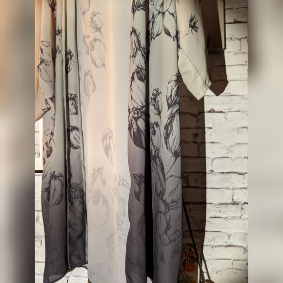 H&M Ombre Watercolor Floral Shawl Kimono Jacket - Picture 4 of 16